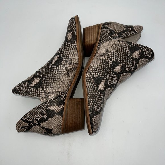 Dolce Vita Sonni Ankle Bootie Snake Skin Print Sz 8 - Picture 9 of 9